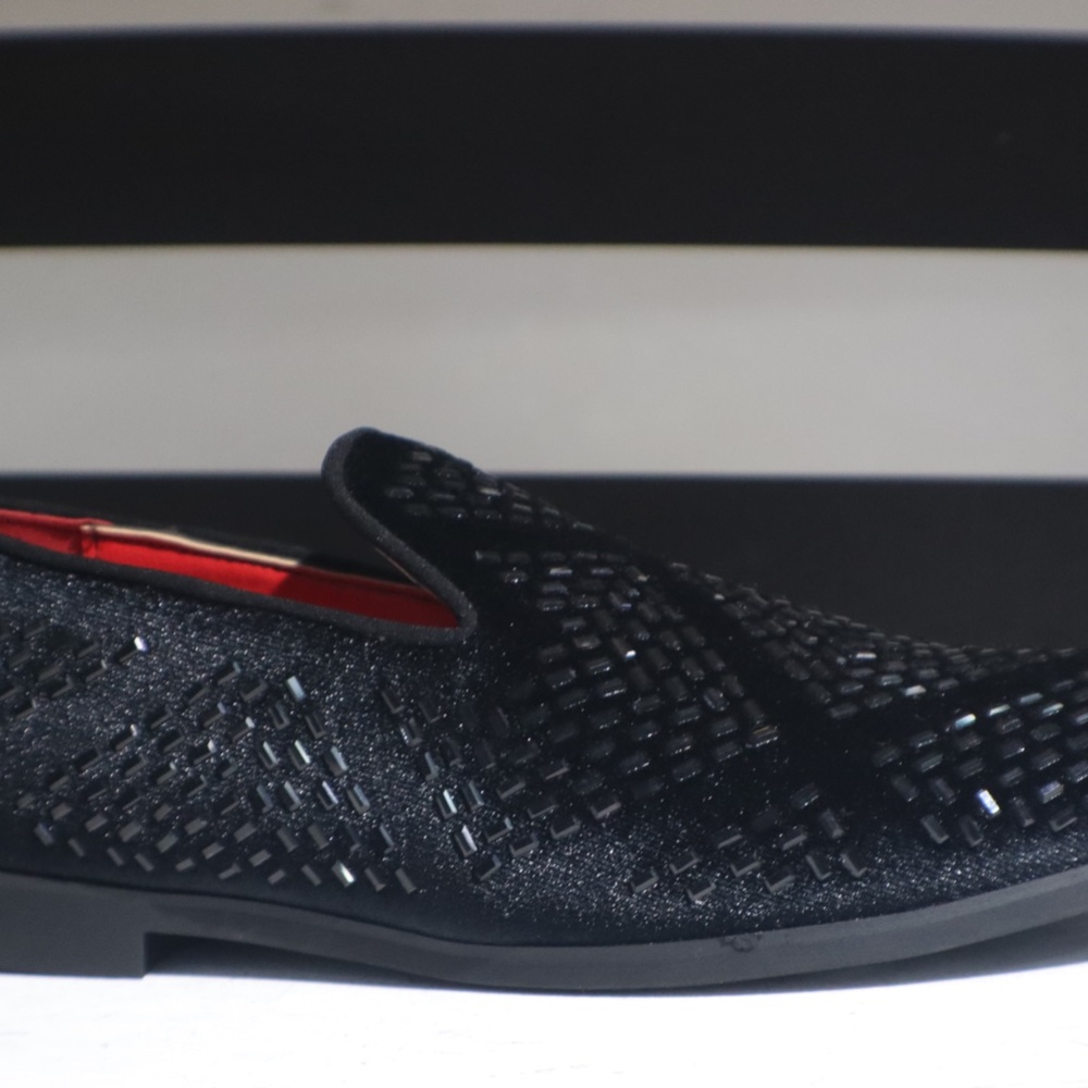 Mario Rossi all black patterned shoes